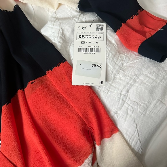 Zara basic blouse - Picture 4 of 5